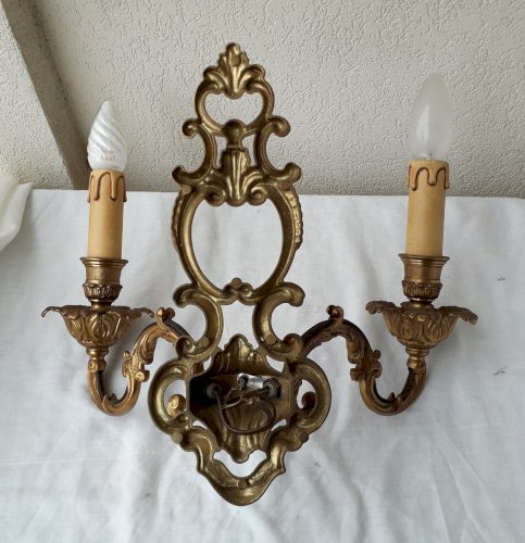 Applique bronze