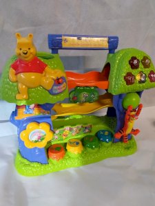 Winnie the Pooh educational play tree in good condition.