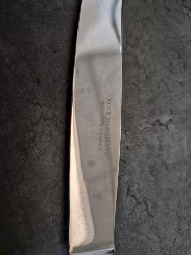 Argenterie Roux Marquiant avec Coffret Gur Degrene 69 pièces