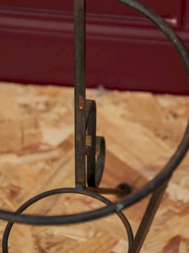 Ariel, le porte plante en fer N°425