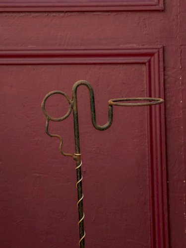 Ariel, le porte plante en fer N°426