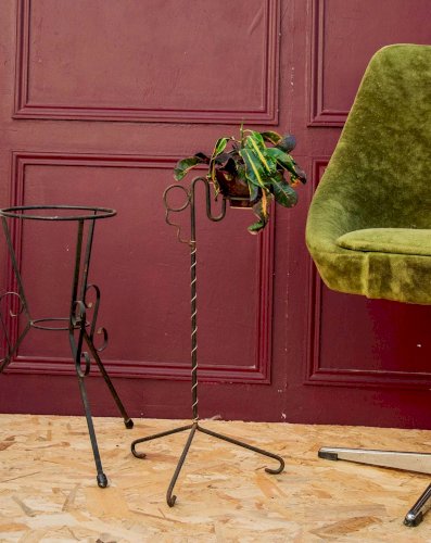 Ariel, le porte plante en fer N°426