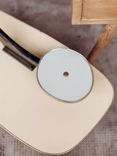 Ariel, le porte-plantes en formica N°463