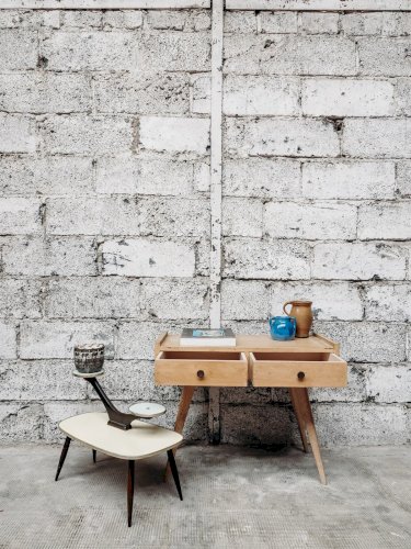 Ariel, le porte-plantes en formica N°463