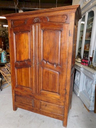 ARMOIRE 2 PORTES TRANSITION DU XVIII ème SIECLE
