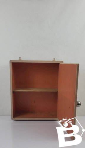 Armoire à pharmacie / toilette en bois