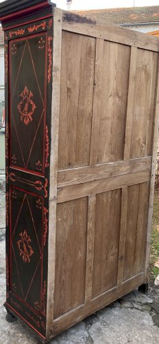 Armoire ancienne peinte dlg armoires d'Uzès XVIIIe
