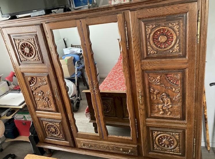 Armoire Bretonne Miniature De Poupée - Meuble Ancien Années 1900, état D'occasion
