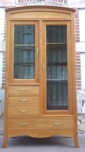 Parisian hotel cabinet with glass, 1930s