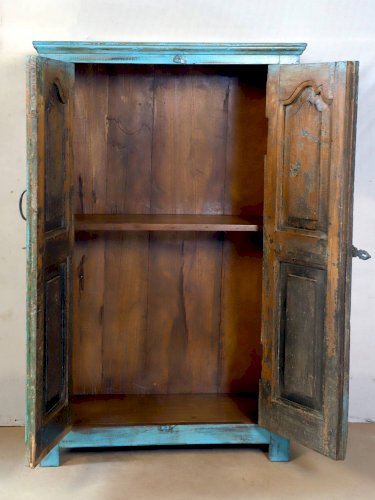 Armoire en teck birman avec patine bleu d’origine