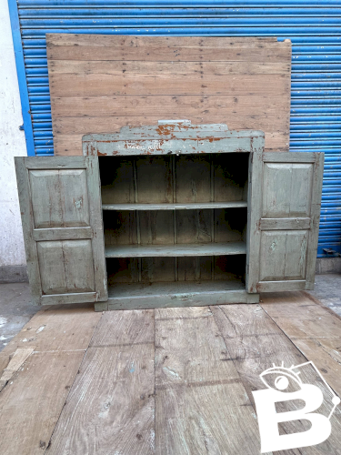 Armoire en teck birman avec patine dorigine