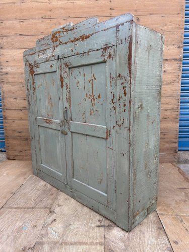 Armoire en teck birman avec patine dorigine