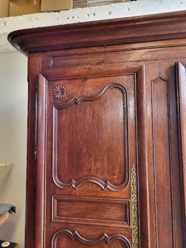 ARMOIRE LOUIS XIV EN CHENE DU XVIII ème SIECLE