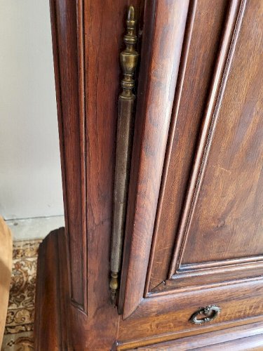 ARMOIRE LOUIS XIV EN CHENE DU XVIII ème SIECLE
