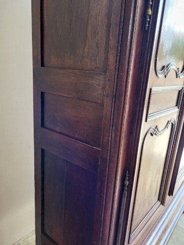 ARMOIRE LOUIS XIV EN CHENE DU XVIII ème SIECLE