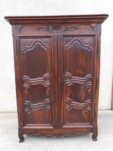 ARMOIRE LOUIS XV EN NOYER DU XVIII ème SIECLE