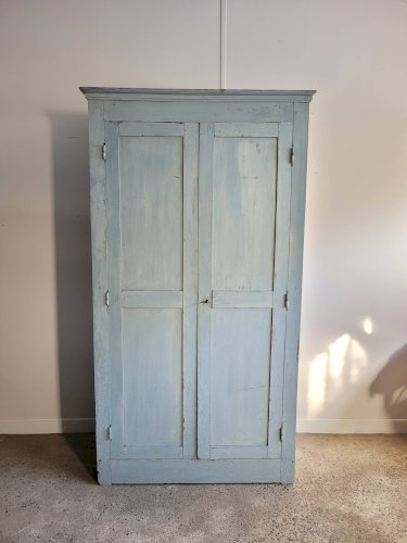 Armoire Parisienne patinée