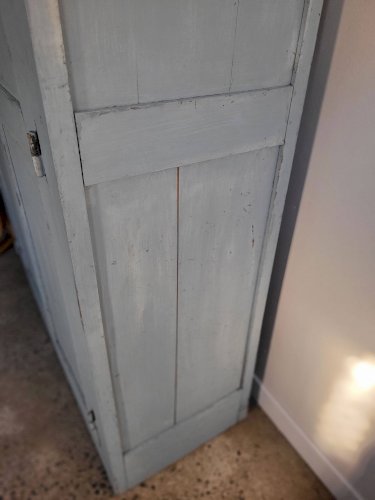 Armoire Parisienne patinée