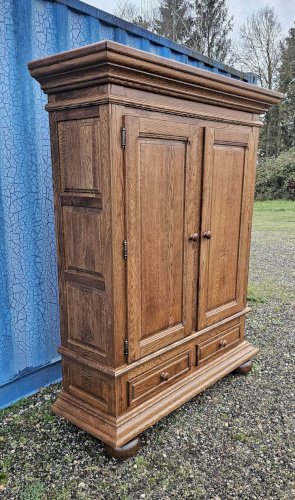Armoire - penderie en chêne