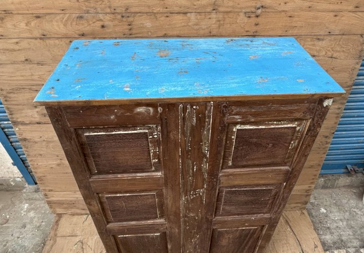 armoire rajasthanaise en teck birman avec patine dorigine