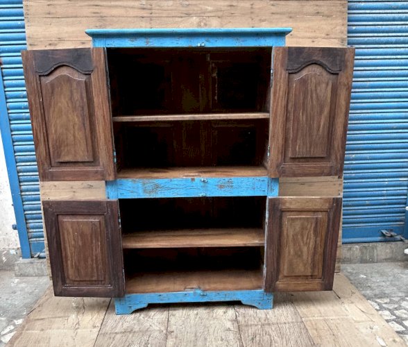 armoire rajasthanaise en teck birman avec patine dorigine
