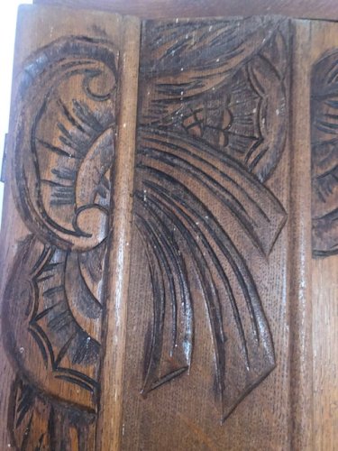 armoire vintage de style art déco