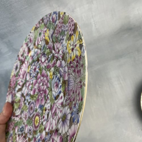 ASIE Macau 2 assiettes en porcelaine chinoise / Chine décor floral ~26.5 & 15 cm