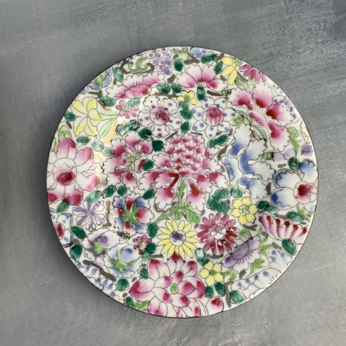 ASIE Macau 2 assiettes en porcelaine chinoise / Chine décor floral ~26.5 & 15 cm