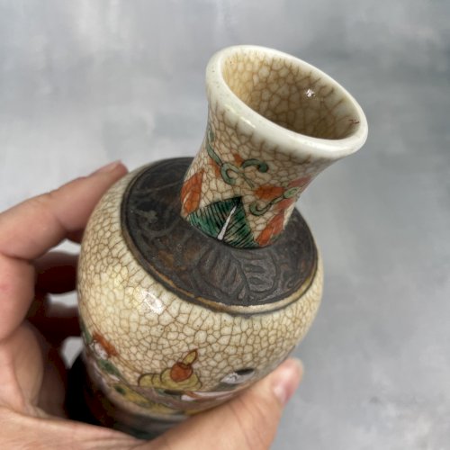 ASIE NANKIN Vase asiatique céramique craquelé scène de guerre ~14.5cm