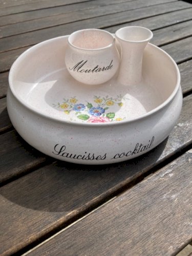 Assiette à apéritif Vallauris en céramique fine à décor floral