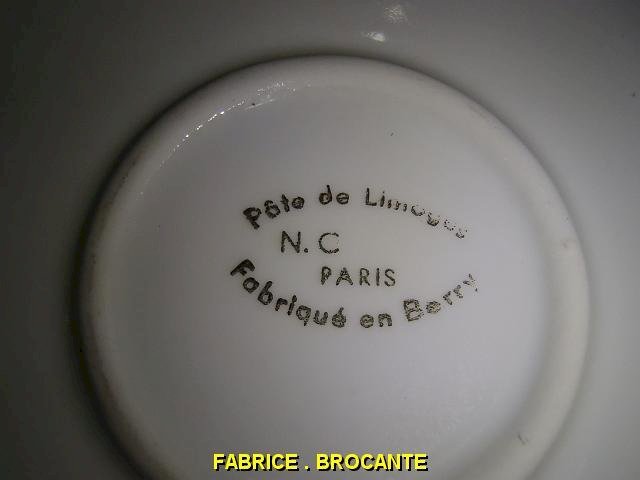 ASSIETTE A BOUILLIE POUR ENFANT EN FAIENCE DE LIMOGES