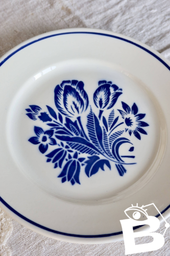 Assiette à dessert ancienne faïence Badonviller – Décor fleurs bleues