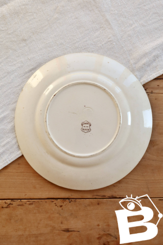 Assiette à dessert ancienne terre de fer Longwy Russe - Décor sépia