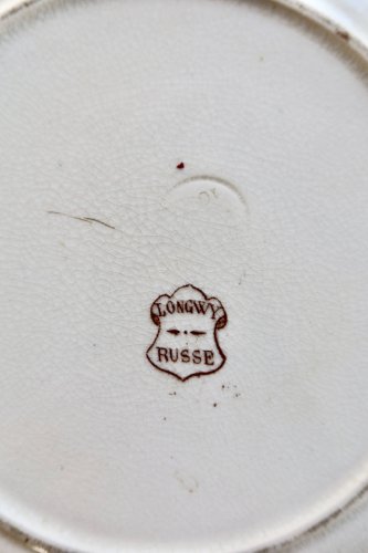 Assiette à dessert ancienne terre de fer Longwy Russe - Décor sépia