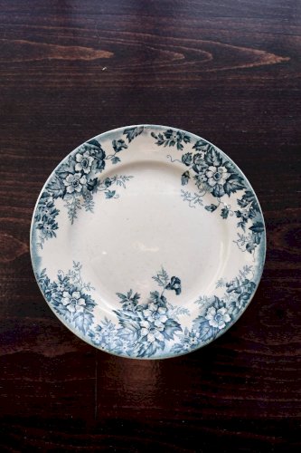 Assiette à dessert ancienne terre de fer Moulin des Loups Marie Louise