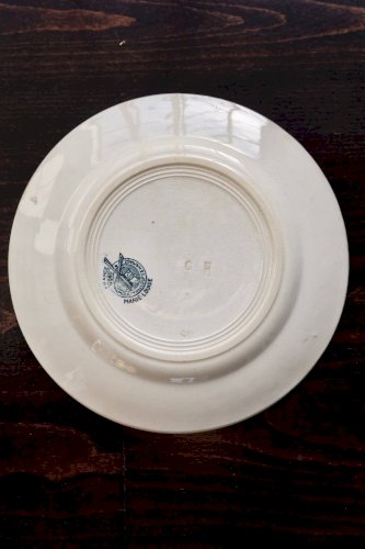 Assiette à dessert ancienne terre de fer Moulin des Loups Marie Louise