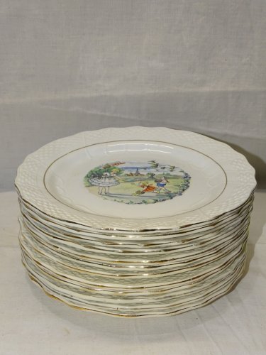 -ASSIETTE A DESSERT CERAMIQUE MOULIN DES LOUPS HAMAGE ANCIENNE MOIS d'AVRIL   D