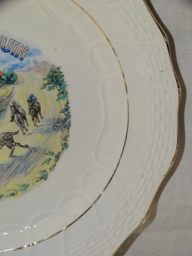 -ASSIETTE A DESSERT CERAMIQUE MOULIN DES LOUPS HAMAGE ANCIENNE MOIS de JUIN   D