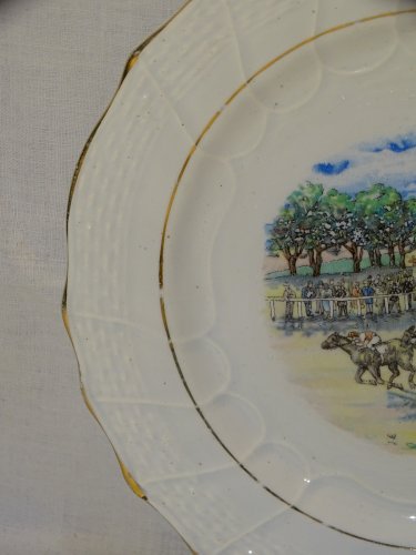 -ASSIETTE A DESSERT CERAMIQUE MOULIN DES LOUPS HAMAGE ANCIENNE MOIS de JUIN   D