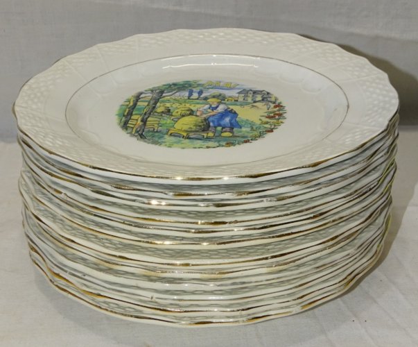 -ASSIETTE A DESSERT CERAMIQUE MOULIN DES LOUPS HAMAGE ANCIENNE MOIS de MAI   D
