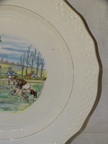 -ASSIETTE A DESSERT CERAMIQUE MOULIN DES LOUPS HAMAGE ANCIENNE MOIS FEVRIER    D