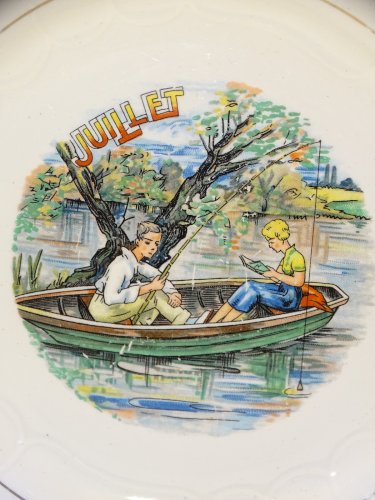 -ASSIETTE A DESSERT CERAMIQUE MOULIN DES LOUPS HAMAGE ANCIENNE MOIS  JUILLET   D