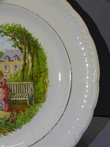 -ASSIETTE A DESSERT CERAMIQUE SAINT AMANDINOISE (non marquée)  MOIS de MAI  D