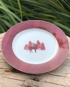 Assiette à dessert en porcelaine blanche et bordeaux au décor de Noël