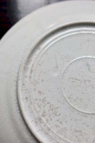 Assiette à dessert terre de fer Onnaing « Fleurs Jetées » marron