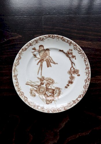 Assiette à dessert terre de fer Onnaing « Fleurs Jetées » marron