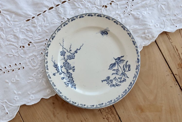 Assiette à dessert terre de fer Sarreguemines - Modèle Carmen bleu