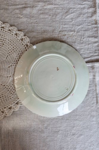 Assiette à dessert vintage barbotine fleurs roses