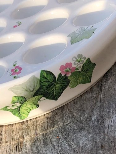 Assiette à escargots en porcelaine motifs Lierre et petites fleurs