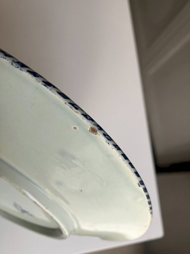 assiette ancienne en faience de Gien modele a identifier XIX eme